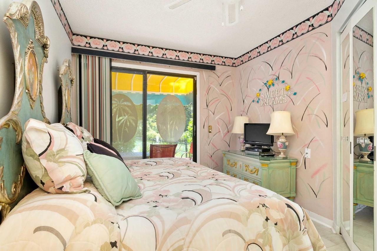 Апартаменты Pams Mermaid House With Riverfront Yard And Lanai! Уики Уэши Экстерьер фото