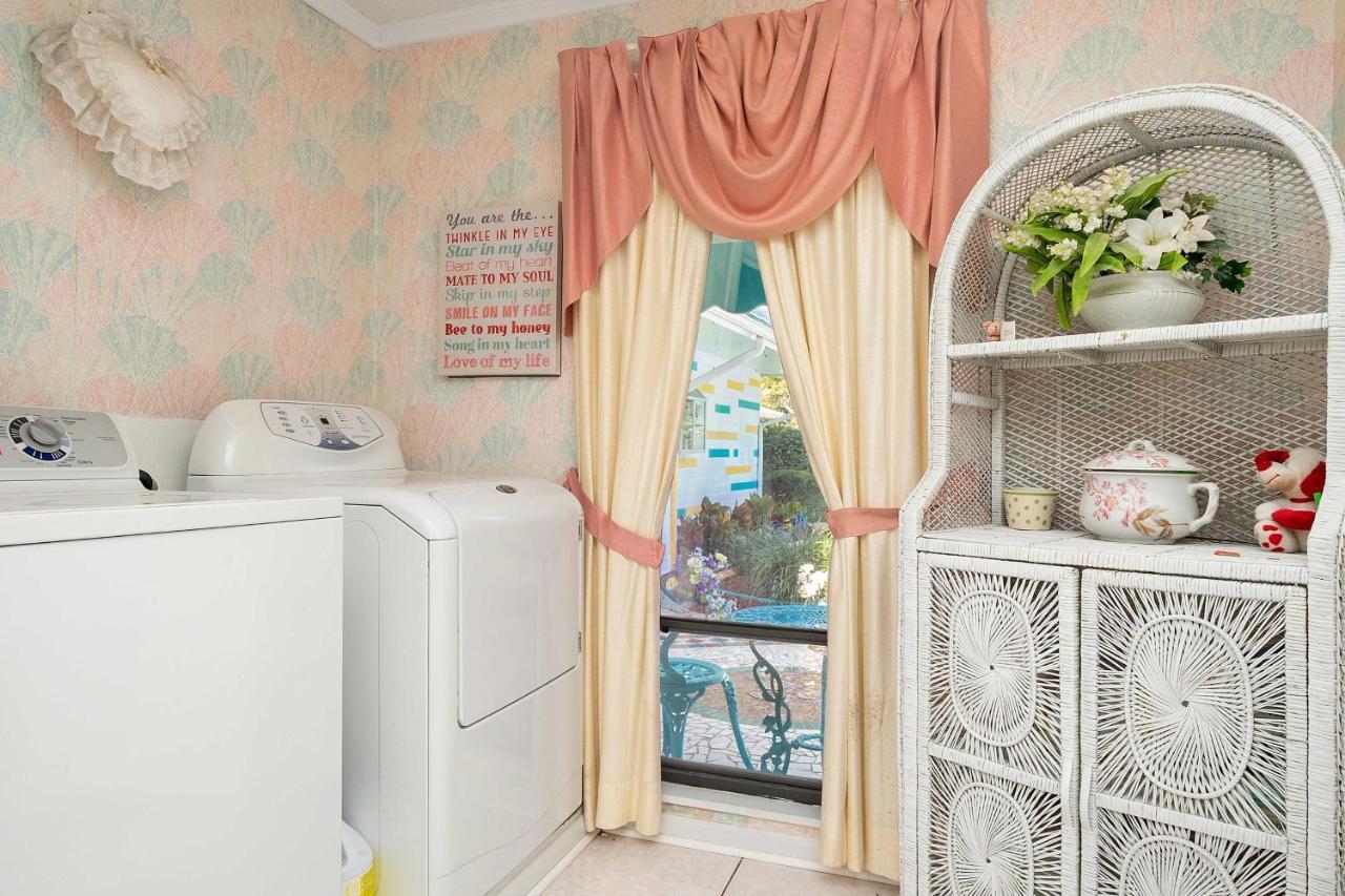 Апартаменты Pams Mermaid House With Riverfront Yard And Lanai! Уики Уэши Экстерьер фото